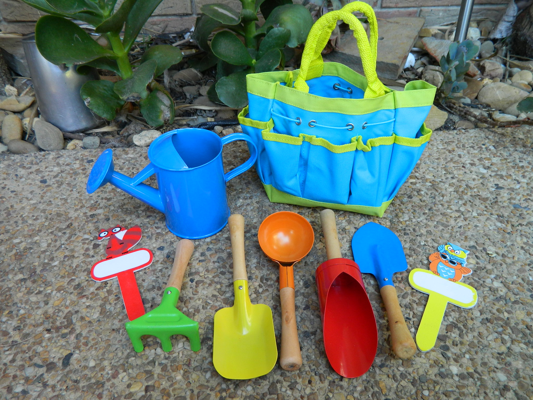 NEW Bella & Ben kids garden bag watering can & tool set 